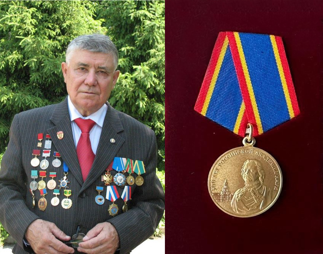 Анатолий Завражнов награжден медалью