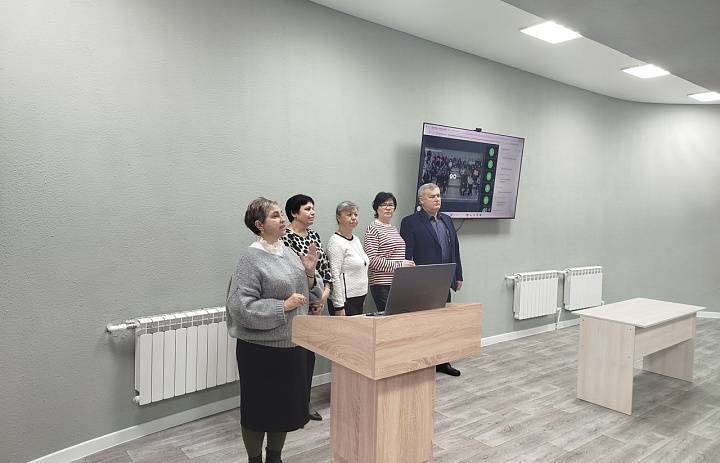 Собрание для обучающихся первого курса Института экономики и управления очно-заочной и заочной форм обучения