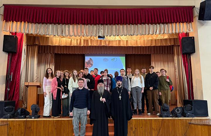 Встреча диалог-клуба «Церковь и молодежь»