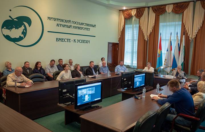 День садовода начинается с науки!