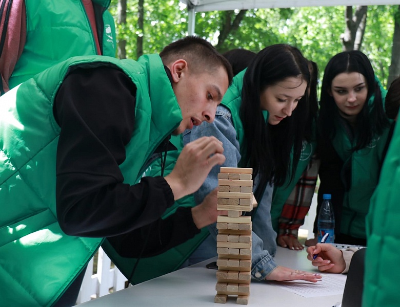 Студенты Мичуринского ГАУ приняли участие в турнире «Тропа избирателя» в парке усадьбы Асеевых