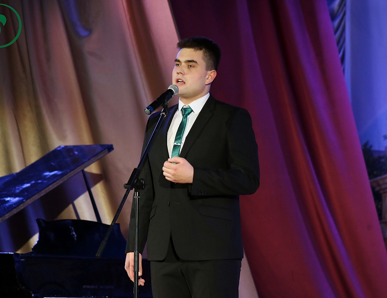 Фестиваль патриотического творчества к 75-летию Победы в ВОВ прошел в Мичуринском ГАУ