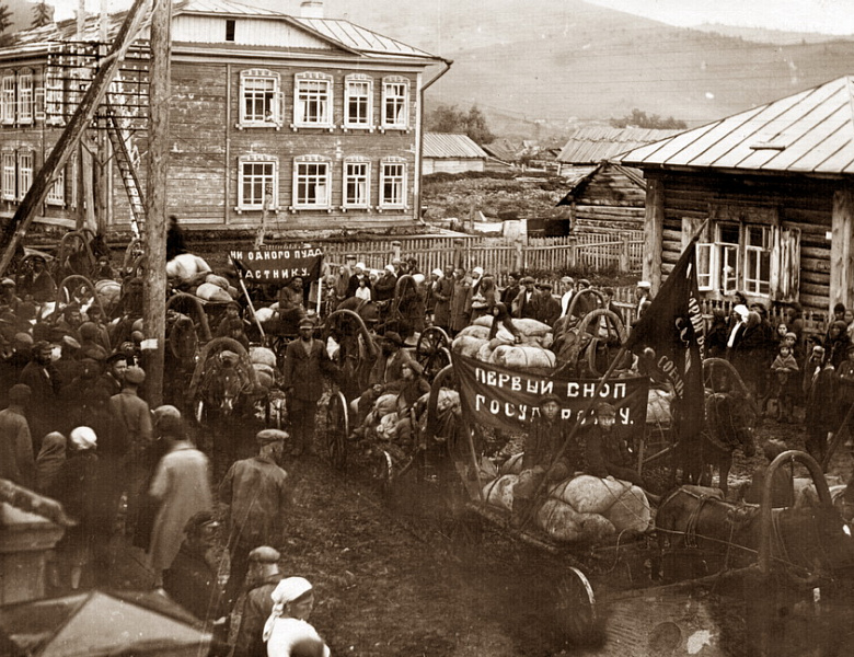 Мичуринский ГАУ в годы войны: Эвакуация на Алтай. Эшелоны идут на Восток