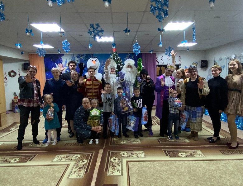 Активисты Мичуринского ГАУ посетили Центр поддержки и помощи детям «Аистенок»