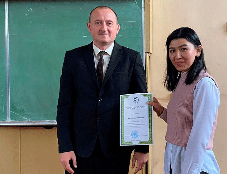 Врио ректора Сергей Жидков встретился с иностранными студентами