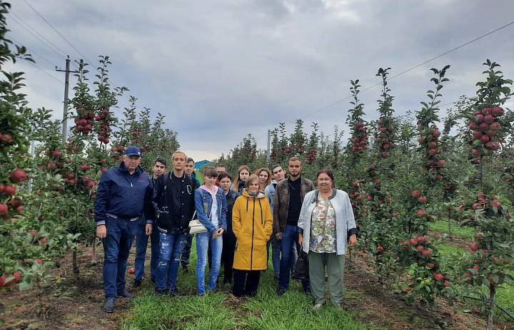 Студенты Мичуринского ГАУ посетили агрофирму в Липецкой области